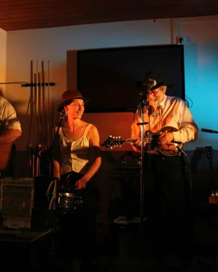 Live concert by River Dan